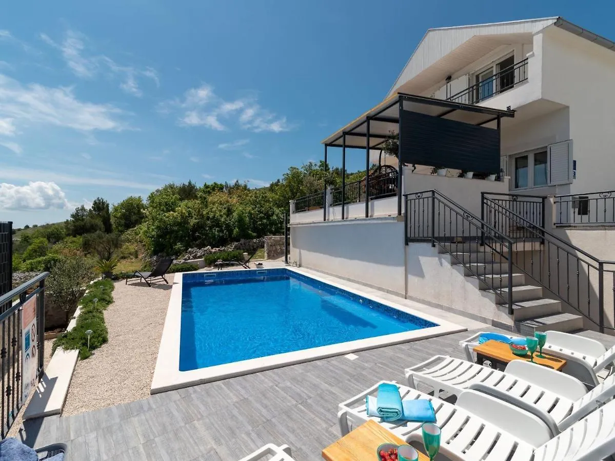 Scenic Sea View,Three Bedroom Villa With Pool Trogir