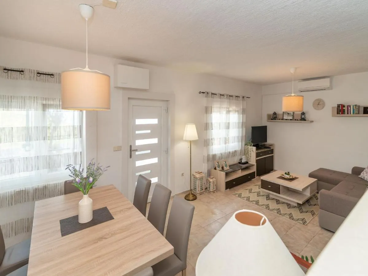 Scenic Sea View,Three Bedroom Villa With Pool Trogir