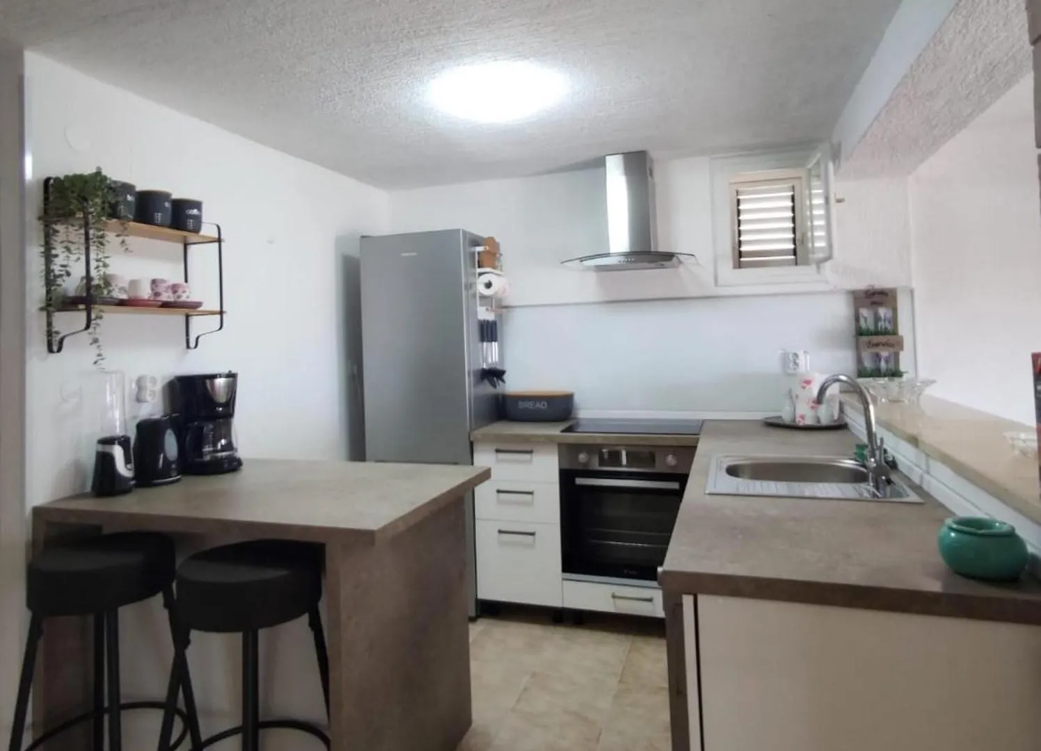 Scenic Sea View,Three Bedroom Villa With Pool Trogir